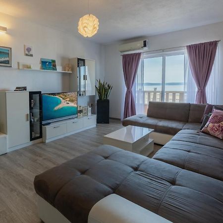 Apartment Dany - Free Beach Parking Makarska Dış mekan fotoğraf